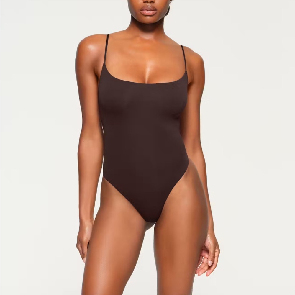 NWOT SKIMS Cami Bodysuit